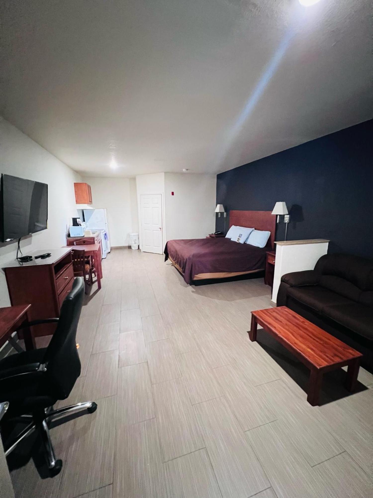 Lone Star Inn And Suites Victoria Dış mekan fotoğraf