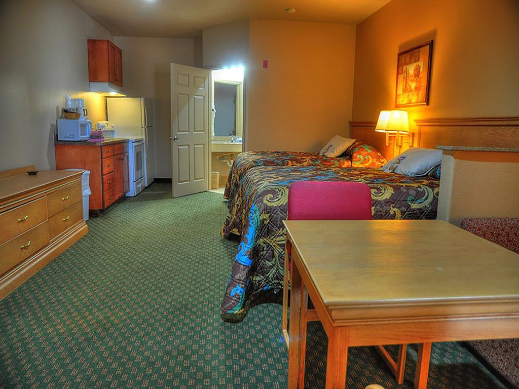 Lone Star Inn And Suites Victoria Dış mekan fotoğraf