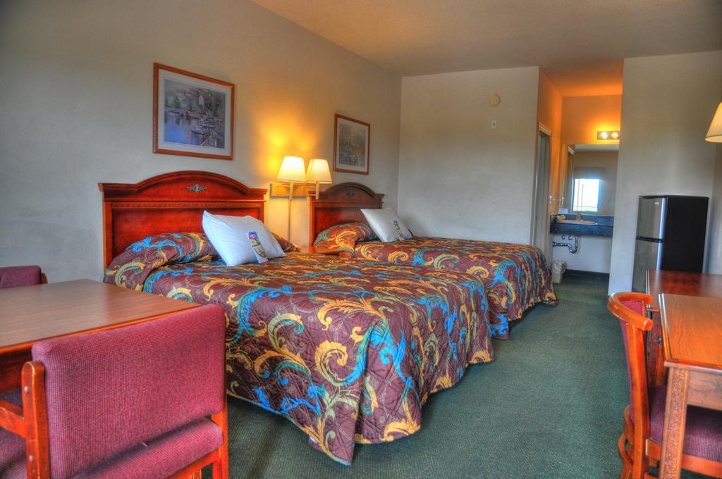 Lone Star Inn And Suites Victoria Dış mekan fotoğraf