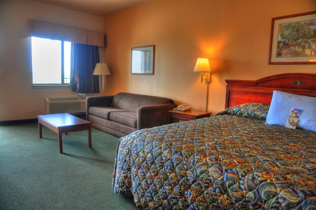 Lone Star Inn And Suites Victoria Dış mekan fotoğraf