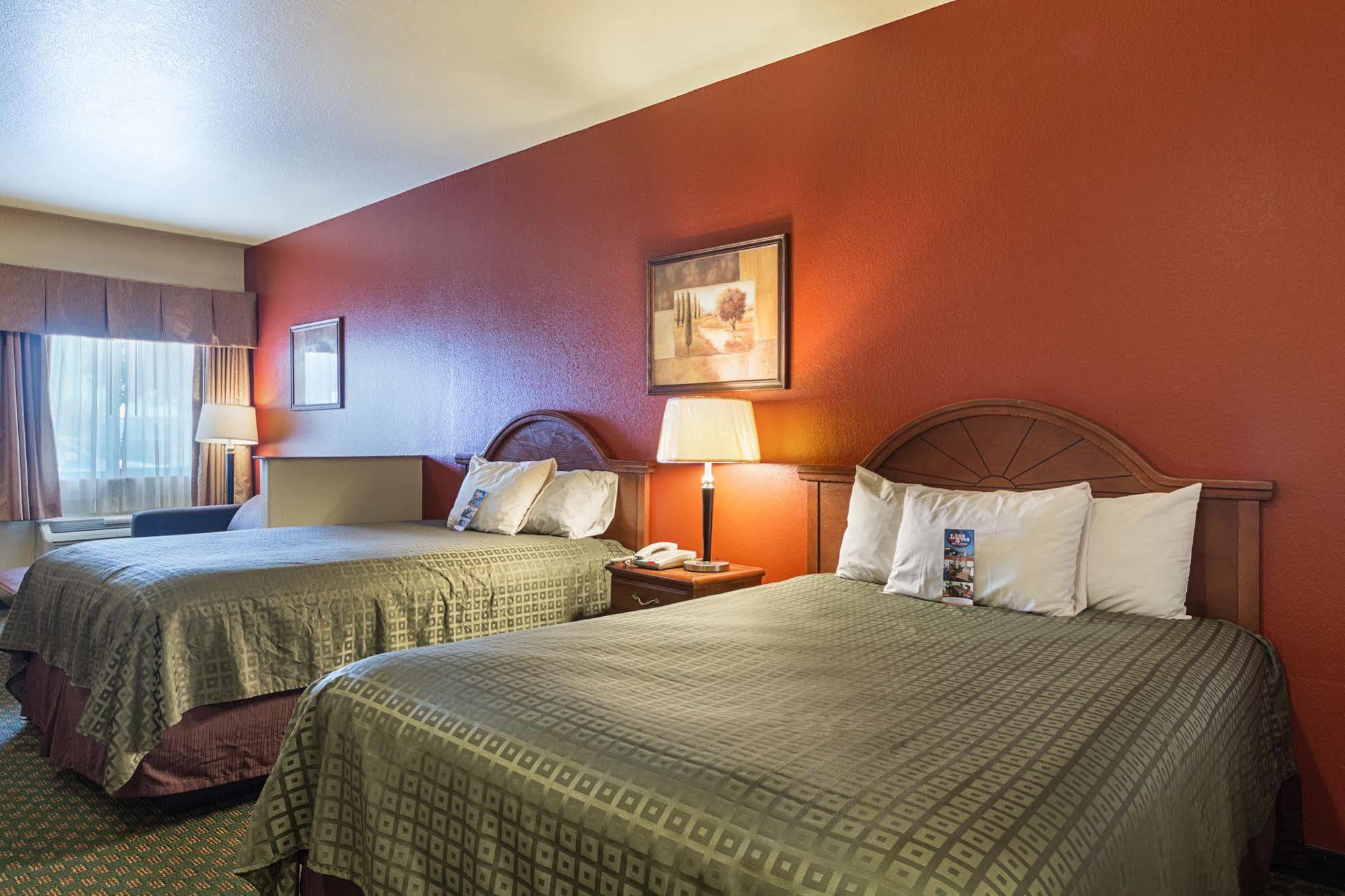 Lone Star Inn And Suites Victoria Dış mekan fotoğraf
